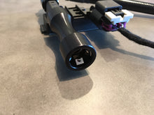 Load image into Gallery viewer, DSX FLEX FUEL KIT FOR 2016+ CAMARO SS